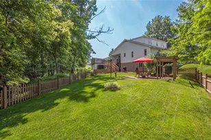 205 Treehouse Ln, Zanesville, OH 43701 - Photo 6