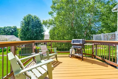 824 Willow Creek Drive, Akron, OH 44333 - Photo 22