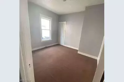 474 E 128th Street, Loveland, OH 44108 - Photo 2