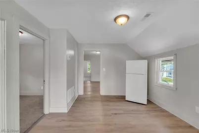 3187 W 44th Street #2/UP, Loveland, OH 44109 - Photo 16