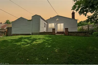 1666 Thornapple Avenue, Akron, OH 44301 - Photo 16