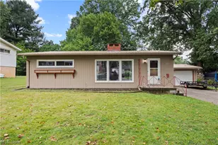 2257 Friar Tuck Cir, Wooster, OH 44691 - Photo 2