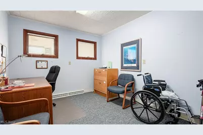 1117 Clark Street, Cambridge, OH 43725 - Photo 22