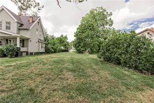 3332 E 121st St, Loveland, OH 44120 - Photo 1