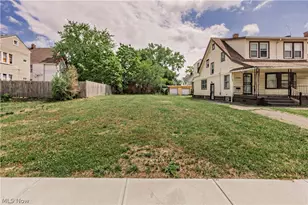 3391 E 121st St, Loveland, OH 44120 - Photo 1
