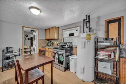 4425 Queen Anne Avenue, Lorain, OH 44052 - Photo 34