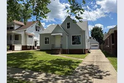 8314 Vineyard Avenue, Loveland, OH 44105 - Photo 1