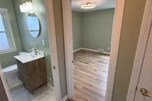 8314 Vineyard Ave, Loveland, OH 44105 - Photo 16