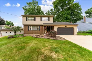 178 Shorehaven Dr, Boardman, OH 44512 - Photo 2