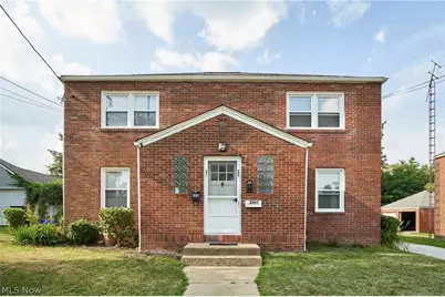 2007 31st Street NW, Canton, OH 44709 - Photo 1