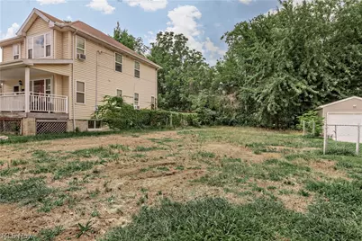 548 E 118th Street, Loveland, OH 44108 - Photo 2