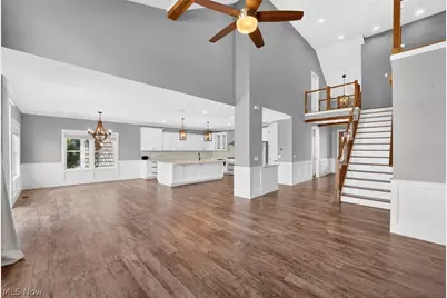 4286 Saint Theresa Boulevard, Avon, OH 44011 - Photo 4