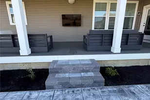 32634 Royal Troon Dr, Avon Lake, OH 44012 - Photo 12
