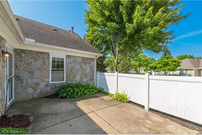 8222 Cyrus Lane, Northfield, OH 44067 - Photo 6