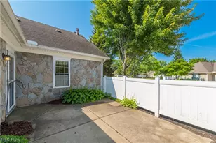 8222 Cyrus Ln, Northfield, OH 44067 - Photo 6