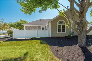 8222 Cyrus Ln, Northfield, OH 44067 - Photo 2