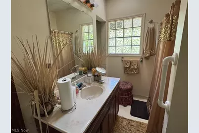 899 Lawton Street, Akron, OH 44320 - Photo 12