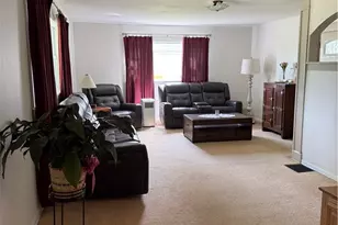 397 Depot St, Conneaut, OH 44030 - Photo 8