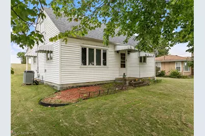 560 Hill Street, Rayland, OH 43948 - Photo 1