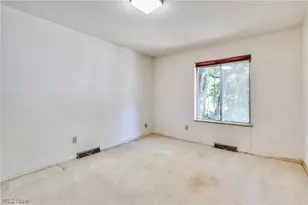 1512 Tiffany Cir, Akron, OH 44313 - Photo 26