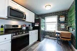 472 E 329th St, Willowick, OH 44095 - Photo 4