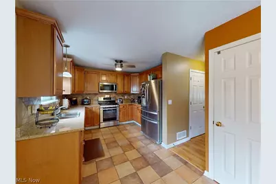 2147 Tucks Track Drive, Loveland, OH 44102 - Photo 10