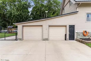 192 W 5th St, Salem, OH 44460 - Photo 26