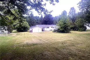 4300 Creek Rd, Conneaut, OH 44030 - Photo 2