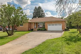5102 W Mill Rd, Grandview Heights, OH 44147 - Photo 4