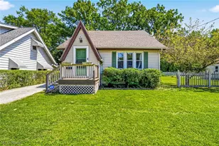 1589 E 337th St, Eastlake, OH 44095 - Photo 2