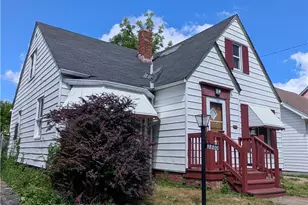 3880 E 154th St, Loveland, OH 44128 - Photo 2