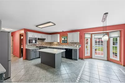 9473 Whalers Cove, Mentor, OH 44060 - Photo 2