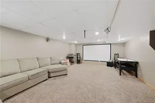315 34th St NW, Canton, OH 44709 - Photo 22