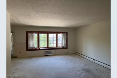 2 Meadowlawn Drive #8, Mentor, OH 44060 - Photo 6