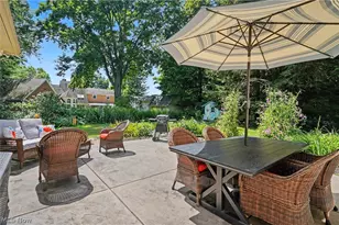 38600 Berkshire Hills Dr, Willoughby Hills, OH 44094 - Photo 32