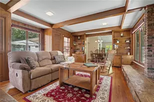 38600 Berkshire Hills Dr, Willoughby Hills, OH 44094 - Photo 8