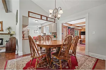 38600 Berkshire Hills Drive, Willoughby Hills, OH 44094 - Photo 12