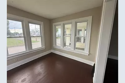 301-303 Roslyn Avenue NW #303, Canton, OH 44708 - Photo 10