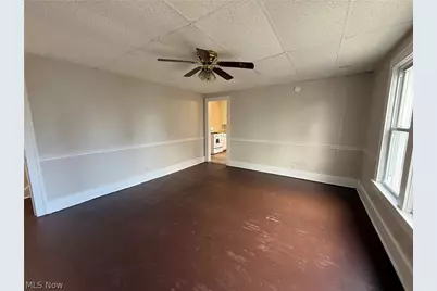 301-303 Roslyn Avenue NW #303, Canton, OH 44708 - Photo 6