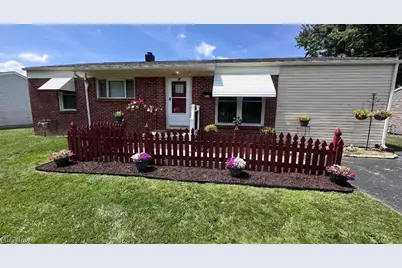 568 Purdue Avenue, Austintown, OH 44515 - Photo 1