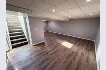 568 Purdue Avenue, Austintown, OH 44515 - Photo 24
