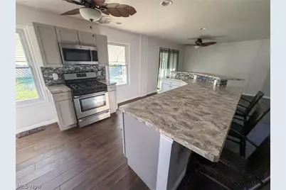 568 Purdue Avenue, Austintown, OH 44515 - Photo 10