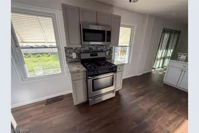 568 Purdue Avenue, Austintown, OH 44515 - Photo 12