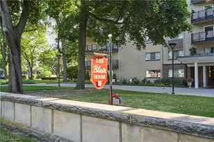 255 N Portage Path, Akron, OH 44303 - Photo 18