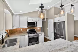 22634 Mayfair Ave, Minerva, OH 44657 - Photo 6
