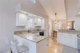 480 Glen Hollow Cir, Aurora, OH 44202 - Photo 6