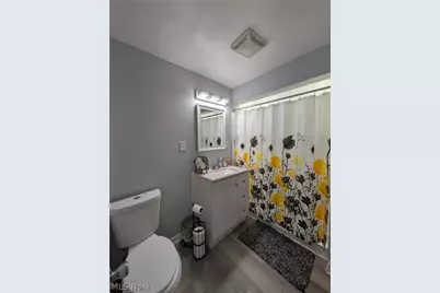 3233 W 52nd Street, Loveland, OH 44102 - Photo 6