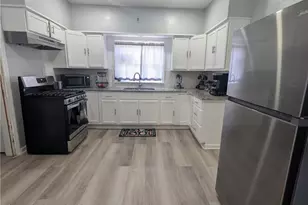 3233 W 52nd St, Loveland, OH 44102 - Photo 10
