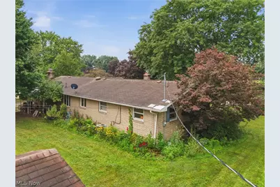 5266 Glenhaven Avenue, Louisville, OH 44641 - Photo 8