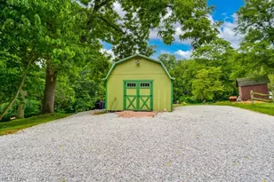 4033 State Rd, Akron, OH 44319 - Photo 28